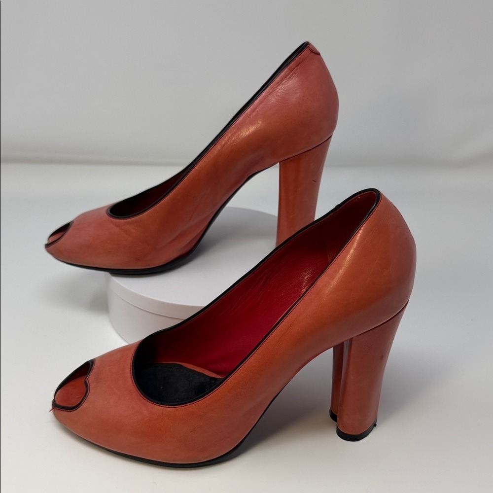 Marc Jacobs Peep Toe Heart Vintage 2008 Heels Red Leather Block Heel Size 6/36 - Picture 10 of 12